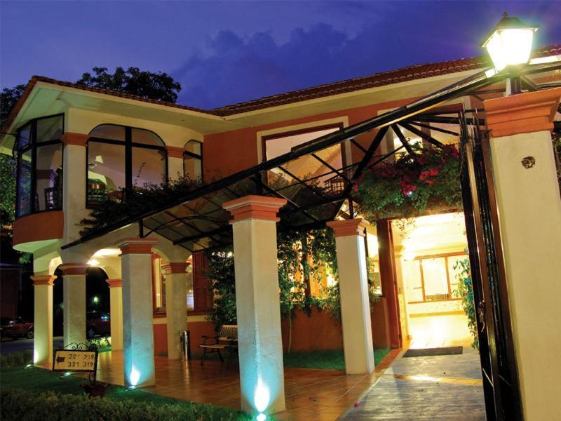 Hotel Arrecife De Coral San Cristobal de las Casas Bagian luar foto